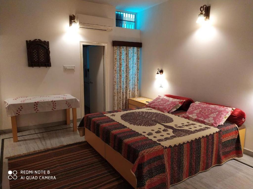 Happy Homestay Jaipur Eksteriør billede